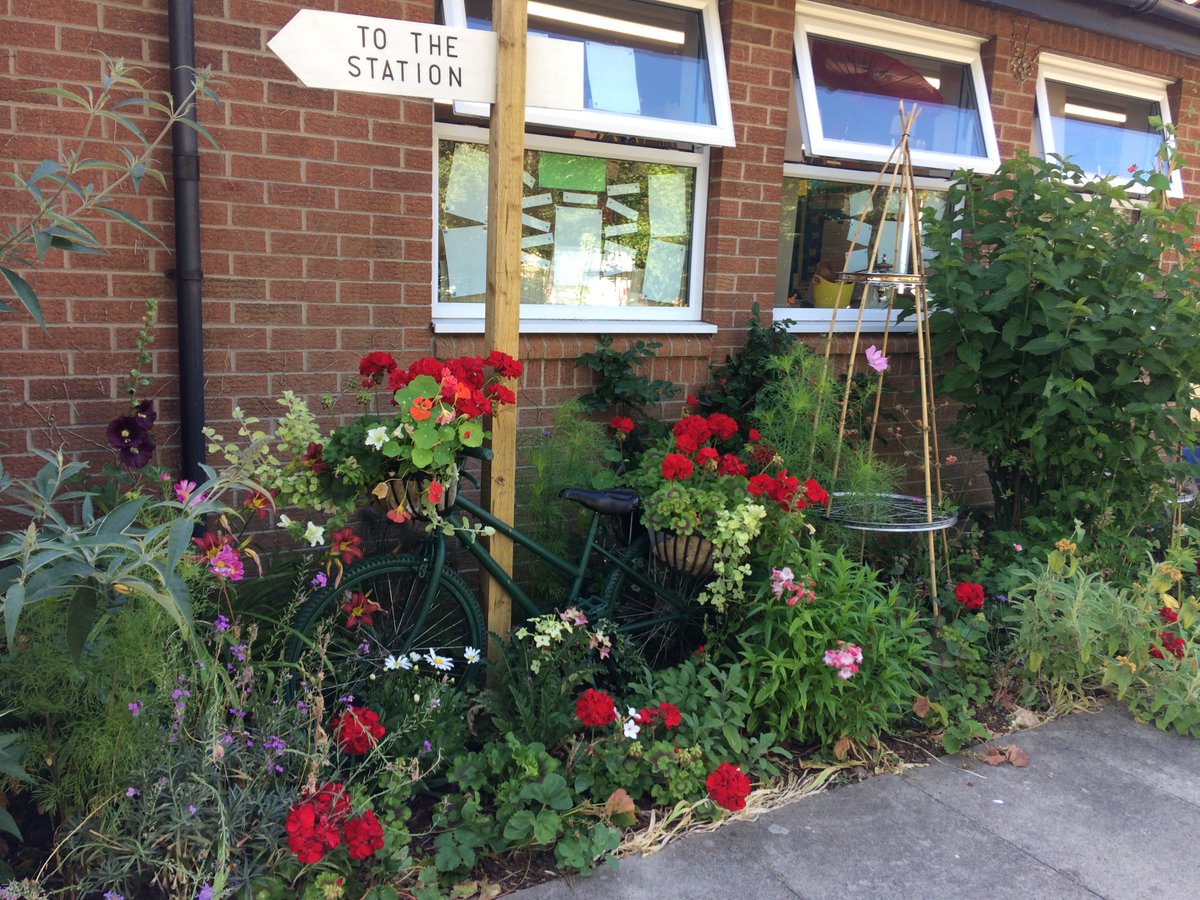 Ancaster Primary's Calliope Colour My Life display for the 2018 Cultivation Street competition