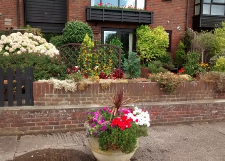 Bristol Waterfront front gardens, shortlisted in Cultivation Street's 2018 competition