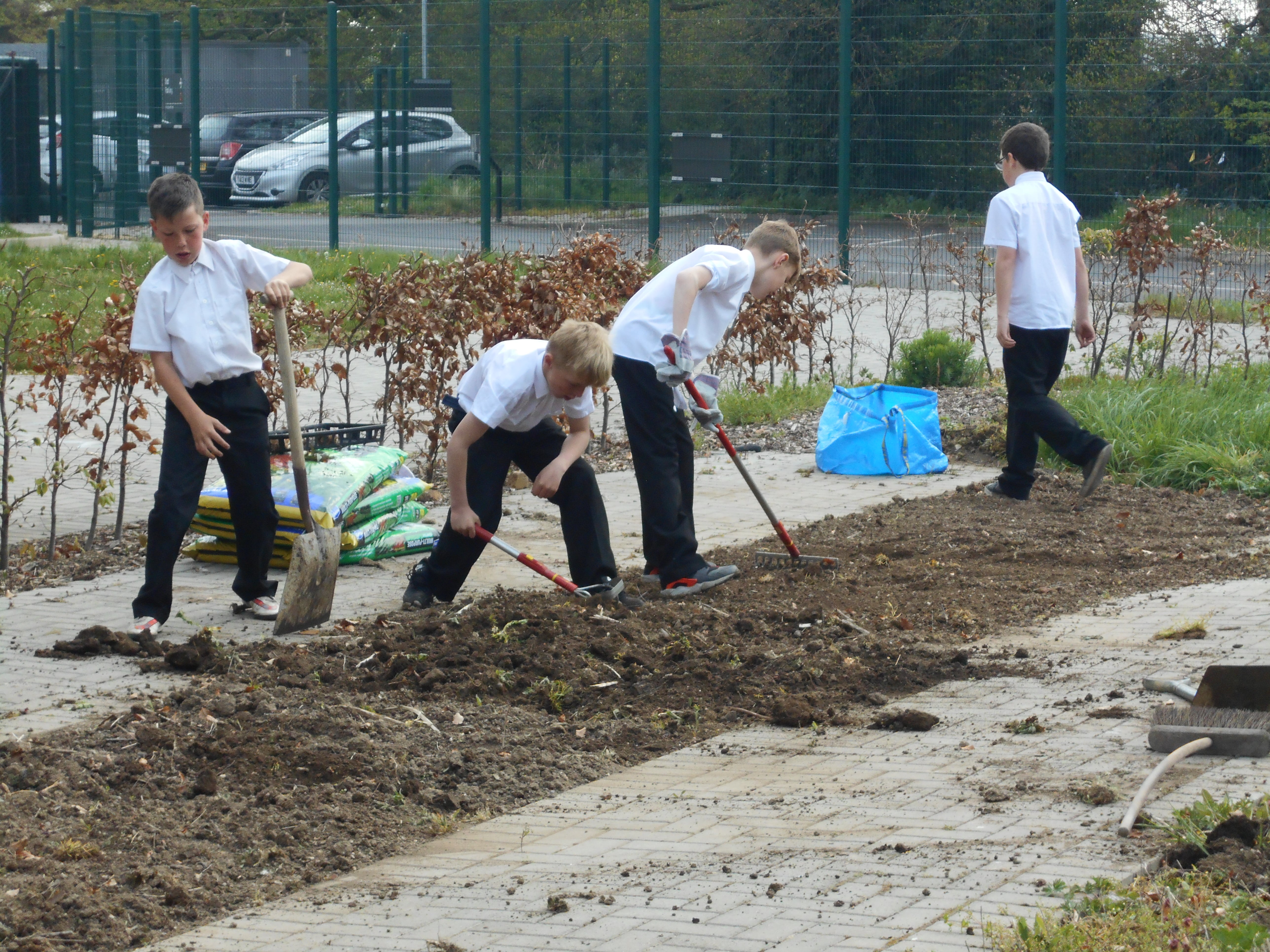 3 April 24th Eco garden 2015 FCA (21)